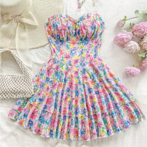 SHEIN Dresses & Skirts - SHEIN Soleia White Multicolor Floral Ruffle Sweetheart Strapless Mini Dress - M